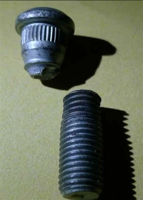 Reasons for Tire Screw Fracture and Effective Preventive Measures